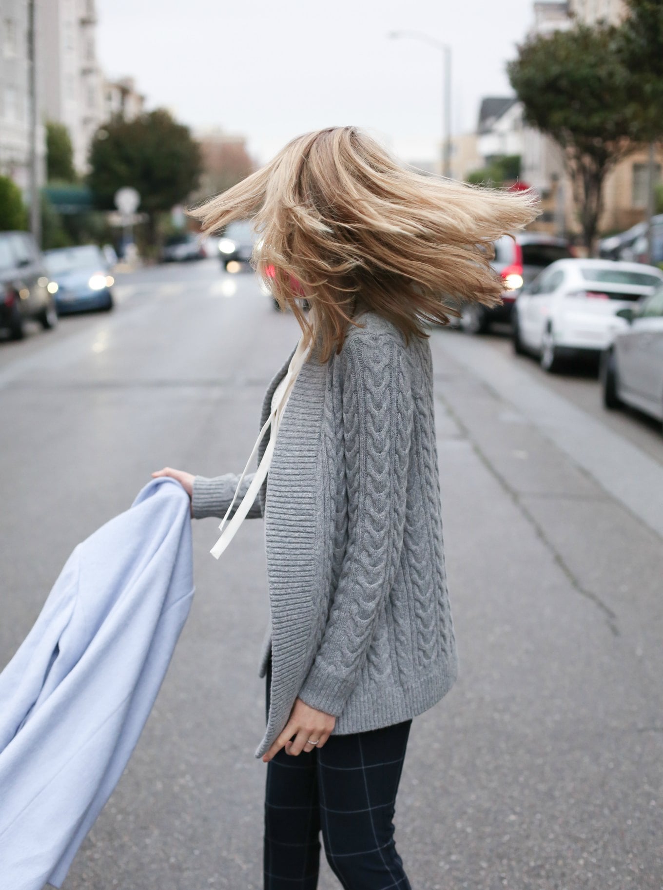 fashion blogger flipping hair