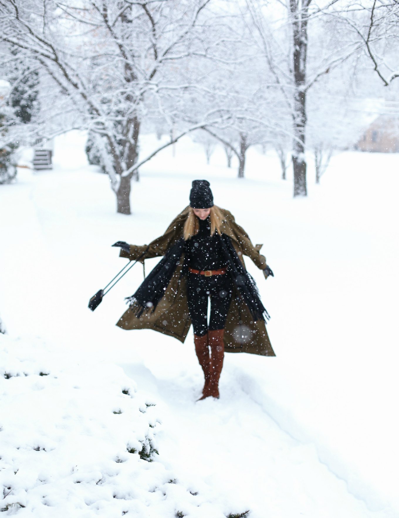 olive-long-maxi-wool-coat-black-beanie-brown-over-the-knee-boots-black-jeans-turtleneck-snow-fashion-blogger3