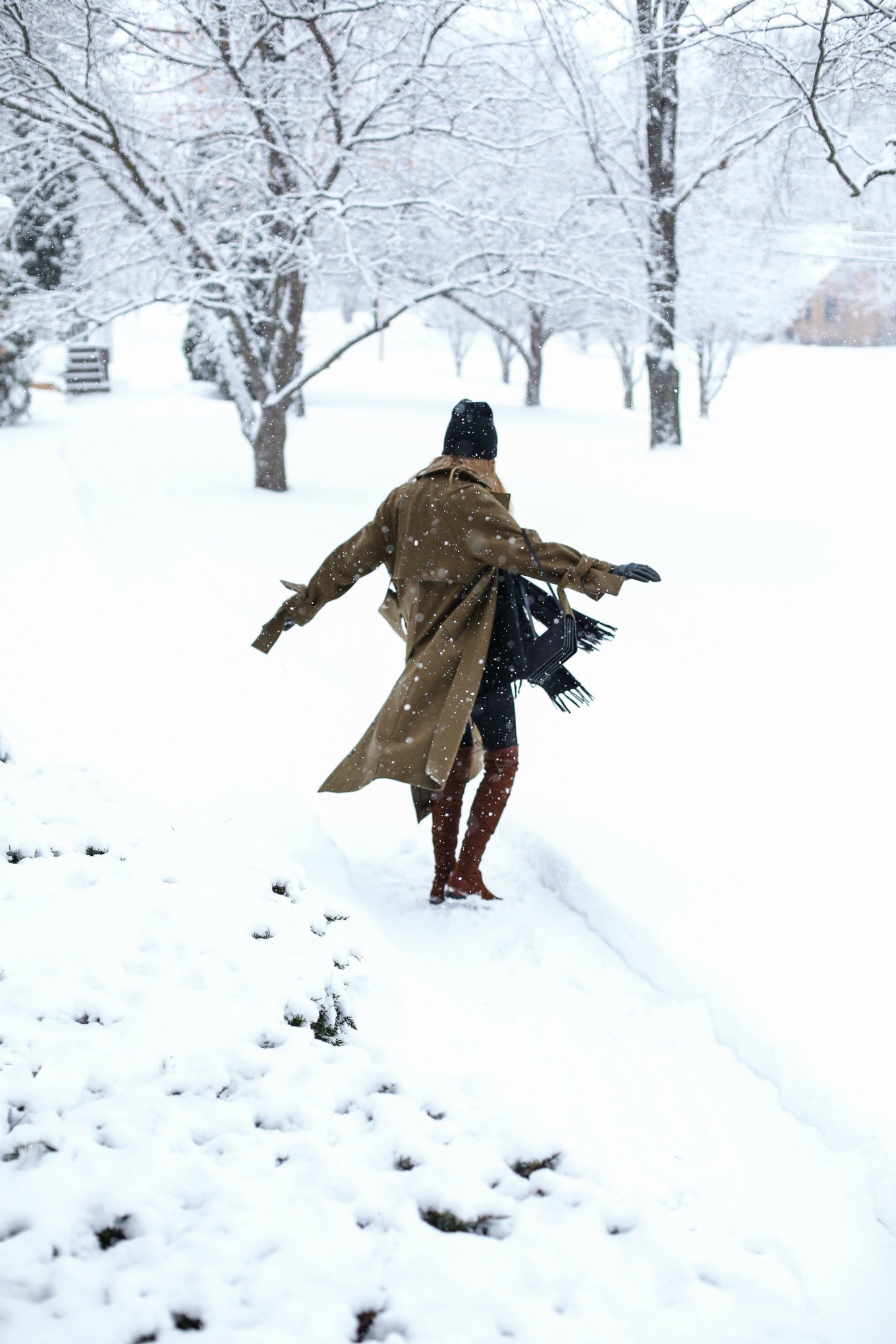 olive-long-maxi-wool-coat-black-beanie-brown-over-the-knee-boots-black-jeans-turtleneck-snow-fashion-blogger7