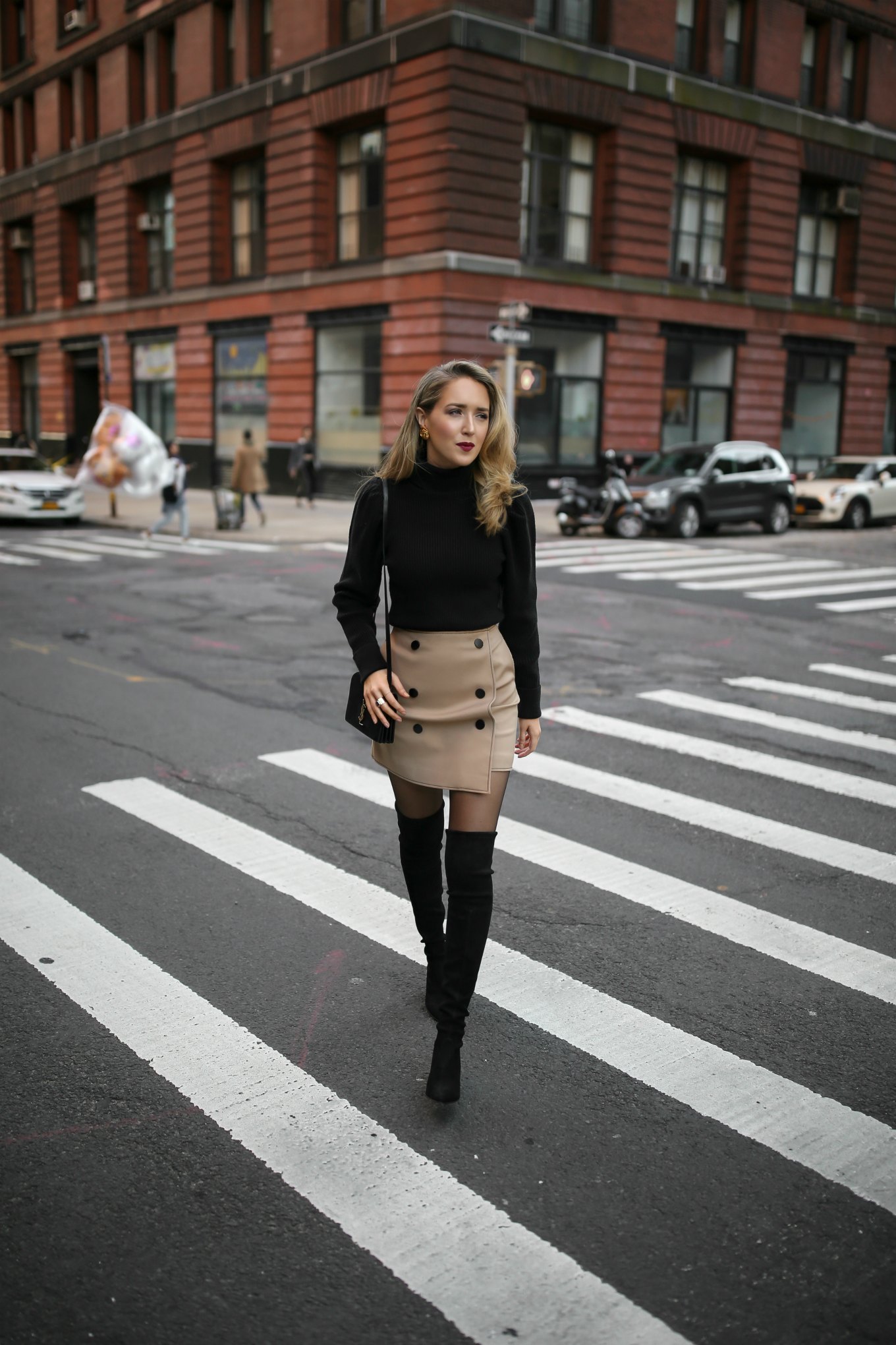 Fall Classics Khaki Mini Skirt Over The Knee Boots MEMORANDUM