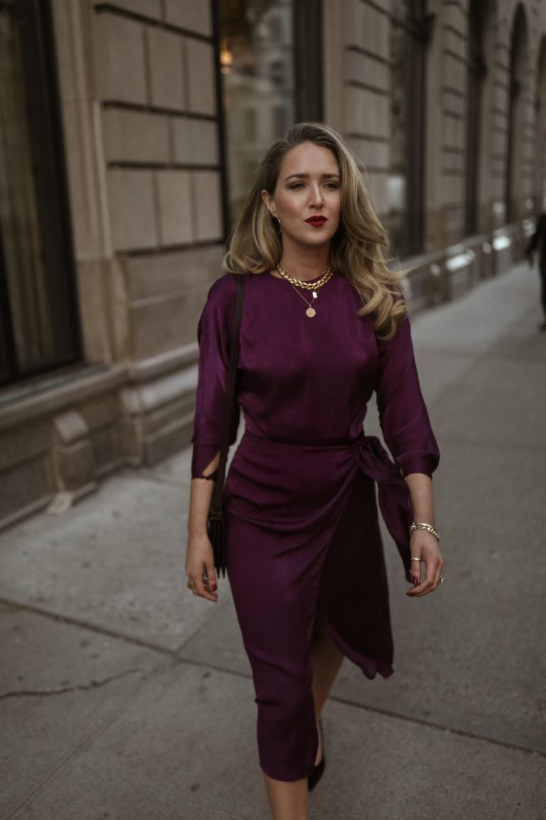 30 Dresses Business Conference MEMORANDUM