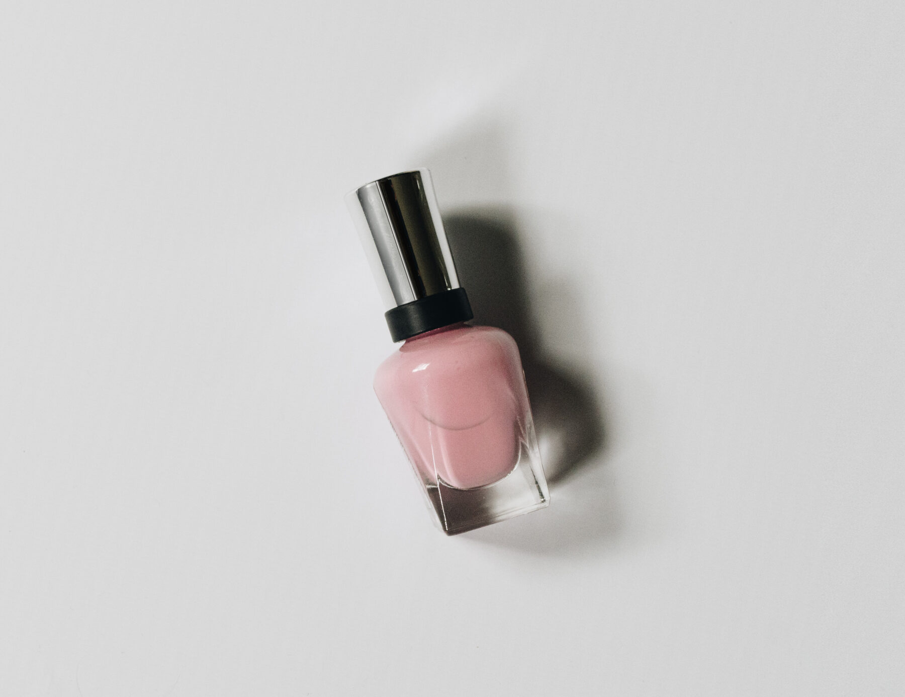 Gel/Shellac Manicure Nail Damage Prevention